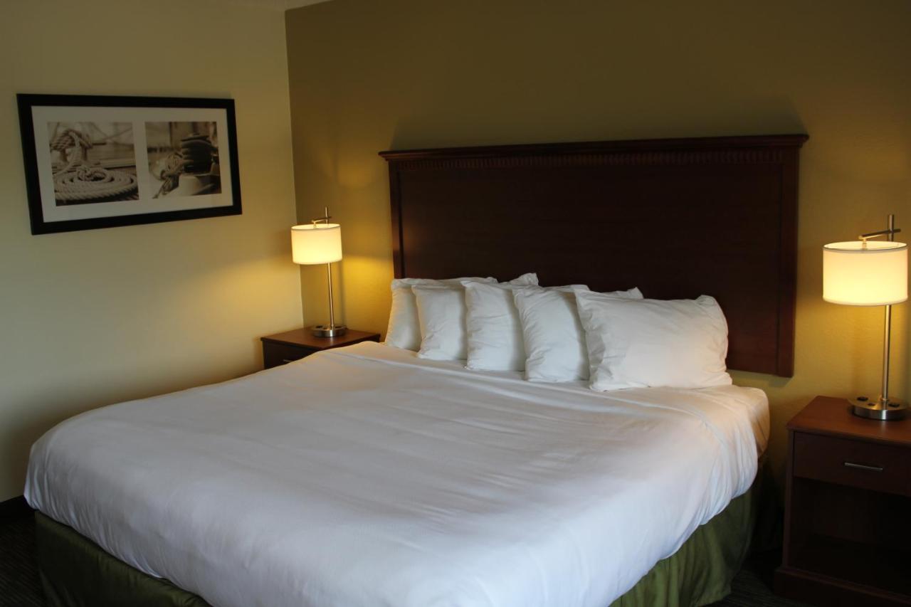Nichols Inn & Suites Hastings Ruang foto